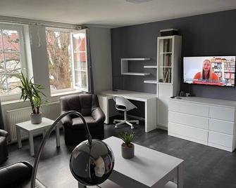 Ferienwohnung am West-östlichen Tor - Duderstadt - Wohnzimmer