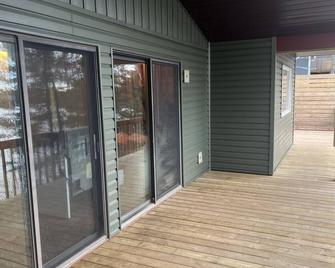 Cabin on the Channel Bear Pass Rainy Lake - Fort Frances