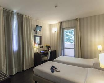 Hotel 2C - Legnano - Bedroom