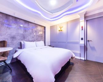 هواجوك دين - سيول - غرفة نوم