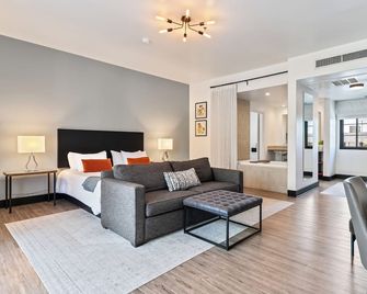 Hotel Casa 425 + Lounge, A Four Sisters Inn - Claremont