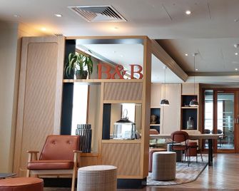 B&b Hotel London Heathrow - סלאו - לובי