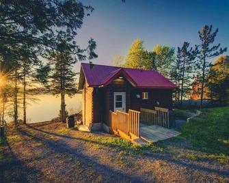 Chalet le Huard - Sayabec - Edificio