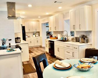 Casa Winter Park - Winter Park - Kitchen