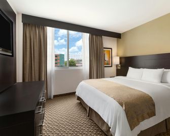 DoubleTree by Hilton Queretaro - Santiago de Querétaro - Habitación