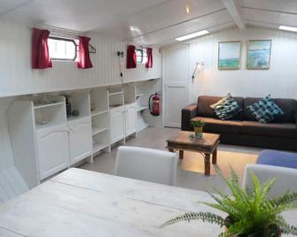 Boat hotel Hoop Rotterdam city center - Rotterdam - Sala de estar