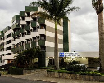 Livramento Palace Hotel - Vitória da Conquista - Edificio