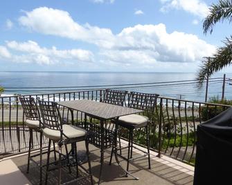 Incredible White Water Ocean View - Malibu - Balcony