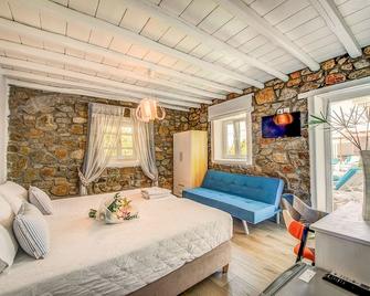 Anamar Blu - Ornos - Bedroom