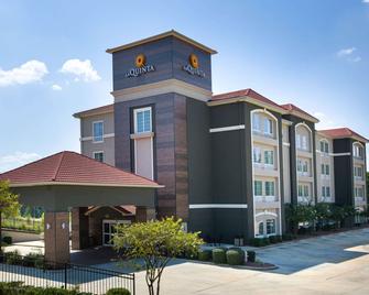 La Quinta Inn & Suites by Wyndham Tupelo - Tupelo - Bygning