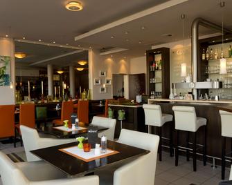 آرتهوتل إيه إن إيه بيتيته - اوغسبورغ - بار