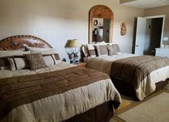 Enjoy a Stay at a Horse Motel in York, NE - York - Schlafzimmer