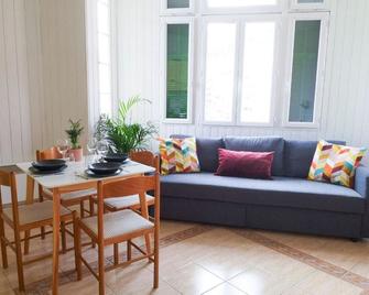 Appartement 1BR near Monaco - Beausoleil - Pokój dzienny