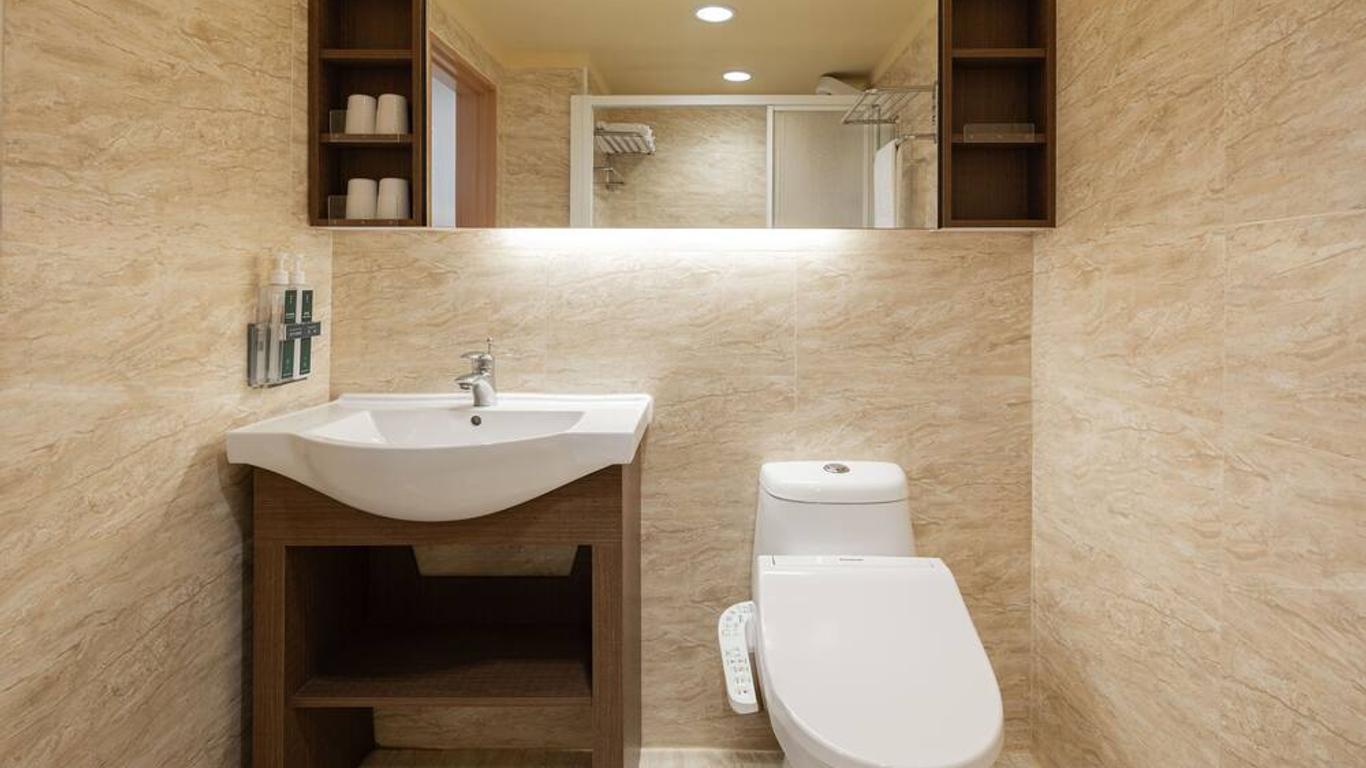 Kindness Hotel - Houyi Jiuru