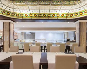 Alexandra Hotel - סנט ג'וליאנס - מסעדה