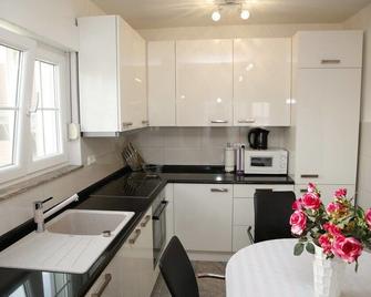 Apartment Simic - Vodice - Küche