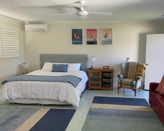 Studio at Beechworth next to the forest. Pet friendly but please let us know. . - Beechworth - Schlafzimmer