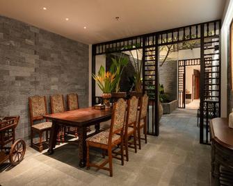 Le Parfum Apartment and Hotel - Hanoi - Dining room