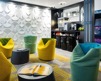 Ibis Styles Strasbourg Centre Gare - Strasbourg - Building