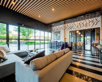 SureStay by Best Western Bangkok Ramintra - Bangkok - Stue