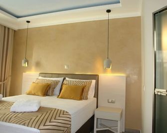 Sunway Hotel - Kallithea - Schlafzimmer