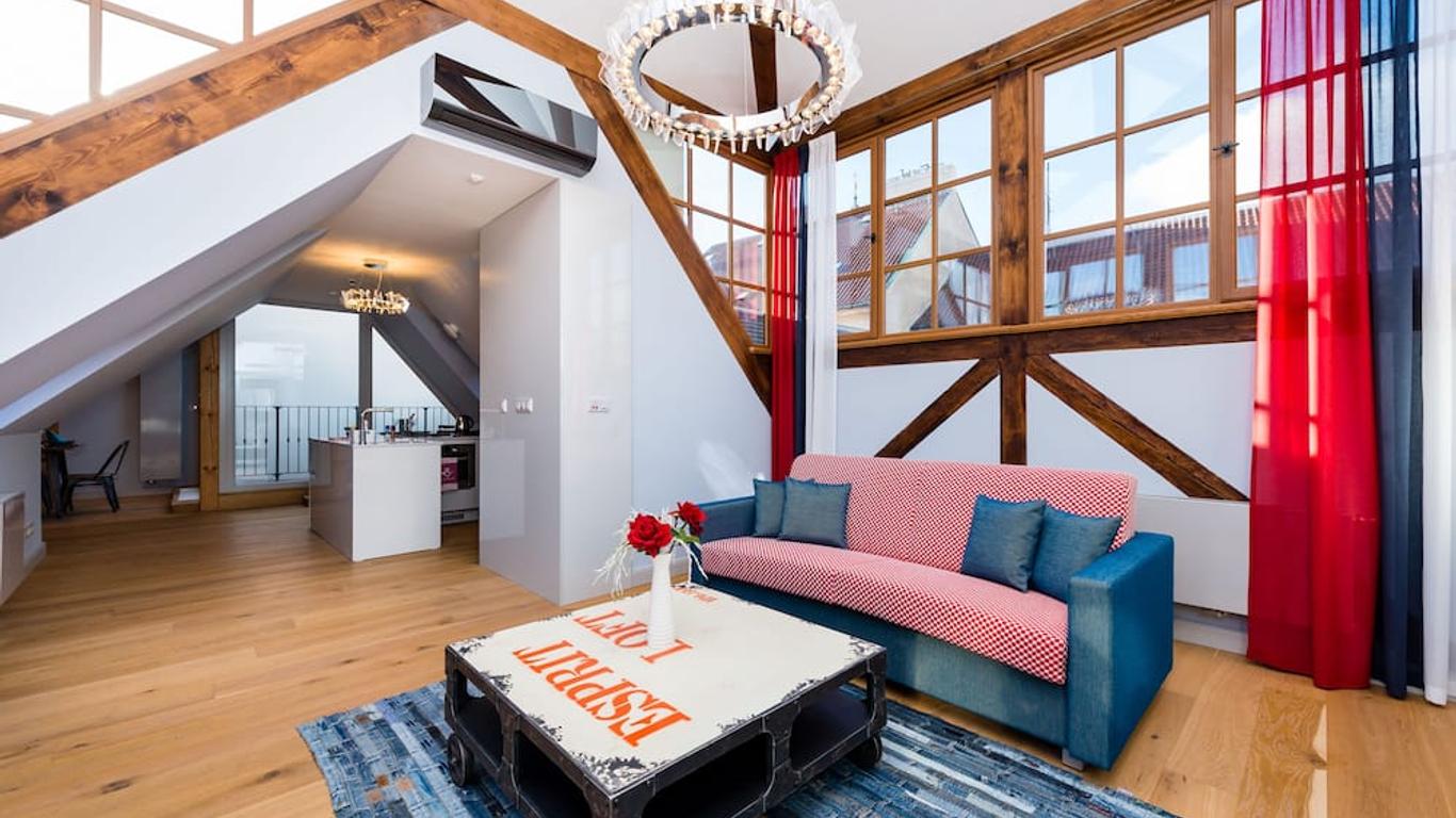 Old Royal Post Boutique Hotel & Premium Suites