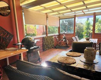 Boutique style accomodation near Busselton Jetty - Busselton - Restaurant