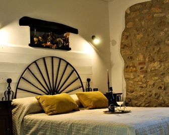 Arco di Vino - Tourist Location - Marano di Valpolicella