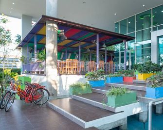Eco Inn Prime Mae Sot - Mae Sot - Bar