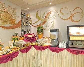 Hotel Giove - Cesenatico - Buffet