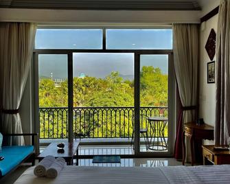 Kampot View Boutique - Kampot - Balcony