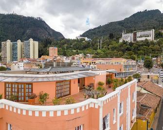 Hotel Casa Deco - בוגוטה - מרפסת