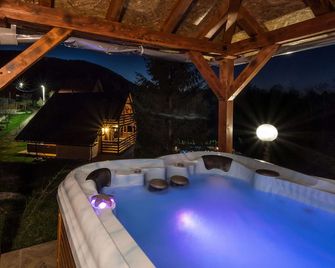 Tranquil Holiday Home In Kvarner Near Ku - Brod Moravice - Pool