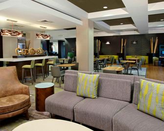 Courtyard by Marriott Cocoa Beach Cape Canaveral - קוקואה ביץ' - טרקלין