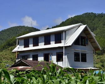 Agape Log Cabin - Sagada - Edificio