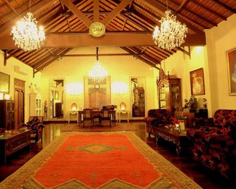 Puri Mas Spa Resort - Senggigi - לובי