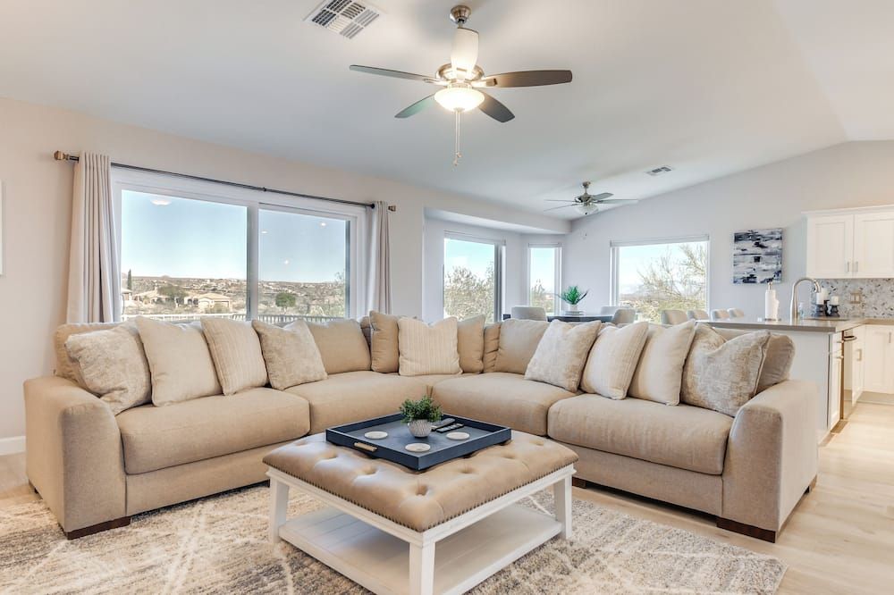 Golfers Paradise With Views In Fountain - Fountain Hills - Living room
