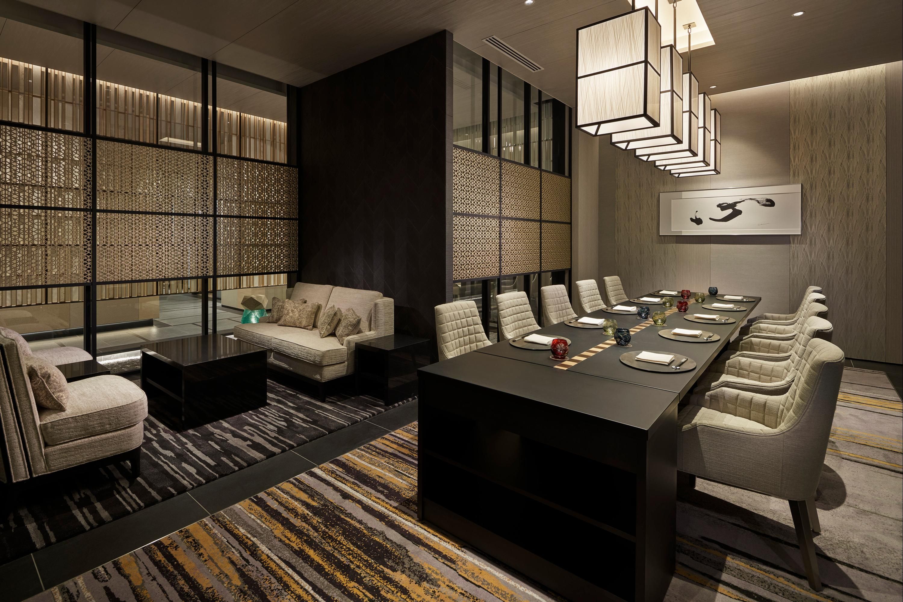 Restaurant view of The Kahala Hotel & Resort Yokohama