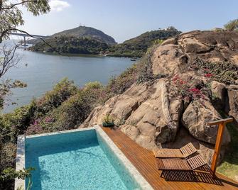 Casa LUXO c/ vista panorâmica em Vila Velha-SH095D - Vila Velha - Pool