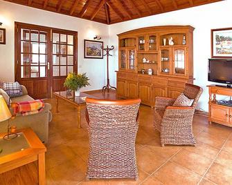 Casa Mar - Tijarafe - Living room