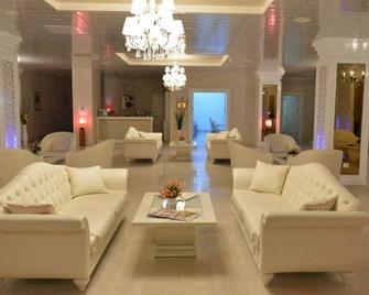 Qafqaz Karvansaray Hotel - Gabala - Lobby