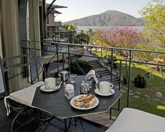 Hotel Del Dique - Coronel Moldes - Balkon