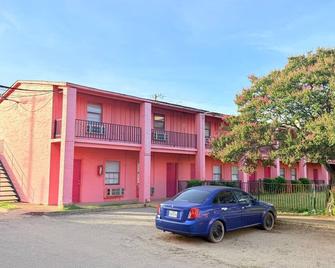 Way Side Inn by Hotel O Dallas near Fair Park Downtown - Dallas - Gebäude