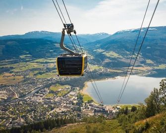 Lovely apartment with amazing view and sauna - Vossevangen