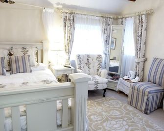Wall Hill Farm Guest House - Northwich - Schlafzimmer