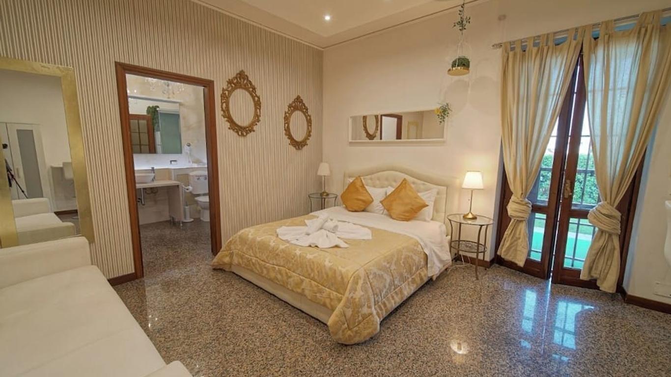 Vitti's Home Verona