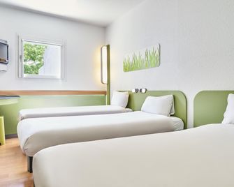 ibis budget Versailles Coignières - Coignières - Schlafzimmer