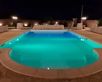 Casale 1821 - Ragusa - Piscina