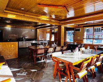 The Bulevar- Kunsil - Keylong - Restaurante