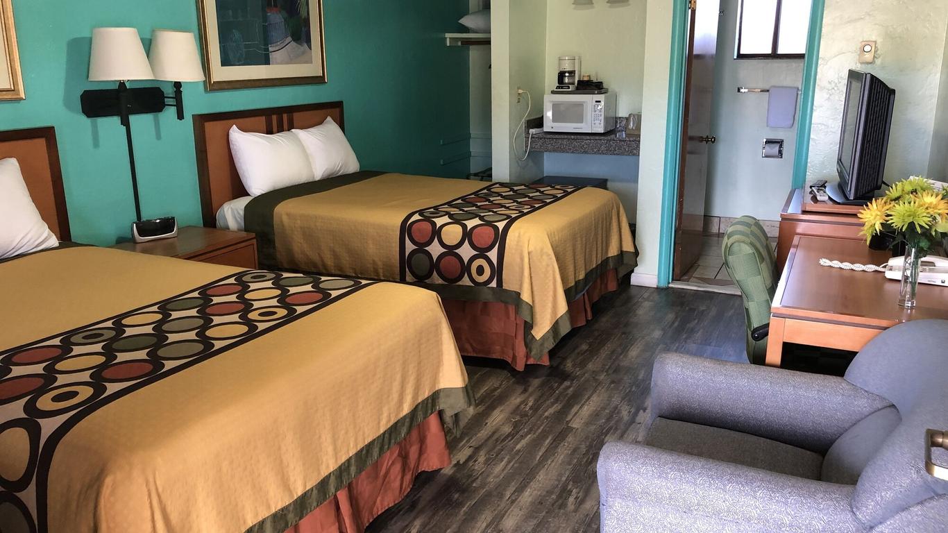 Klamath Motor Lodge